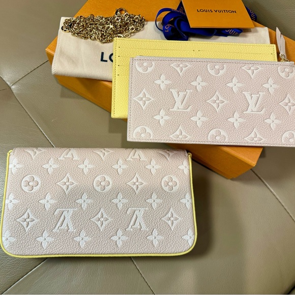 Louis Vuitton NEW Full Set▪️Empreinte pochette Felicie with inserts - Picture 3 of 12